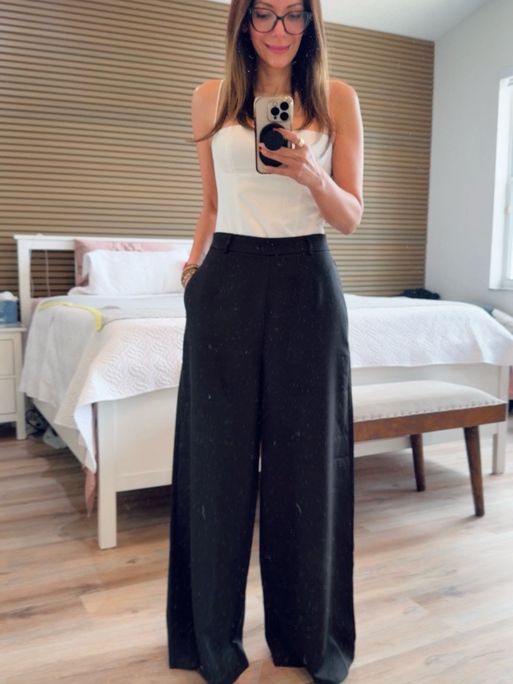 High-Waist Wide Leg Pants — Black